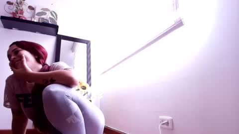 Snapshot of stefany_rojas chatting on August 2026 07:05:02 PM stefany_rojas online show from August 2026 07:05:02 PM
