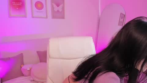 Steff online show from February 2025 09:14:02 PM