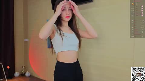 Becky steff online show from November 2025 06:07:02 PM