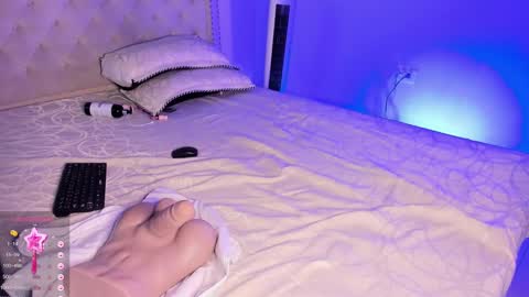 steffany_lopez_ online show from February 2025 07:49:01 PM