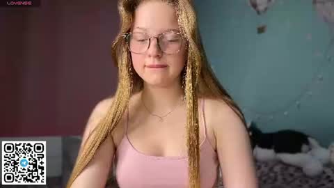 Snapshot of steffi_meoww chatting on July 2026 11:14:01 PM STEFI Streams every day from 10 PM GTM1 online show from July 2026 11:14:01 PM