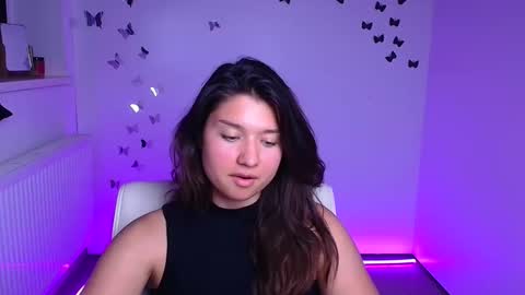 Steffi online show from September 2025 05:36:01 PM