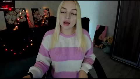 Stella  Cox online show from October 2025 08:09:01 AM