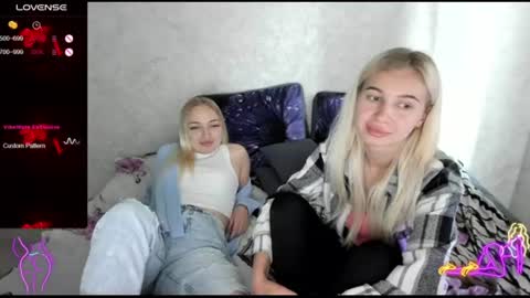 Snapshot of stella__cox chatting on July 2026 03:59:01 PM Stella Cox online show from July 2026 03:59:01 PM