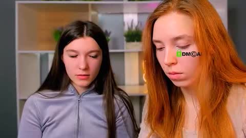 stella_flower online show from March 2026 06:19:01 AM