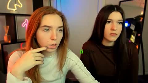 stella_flower online show from March 2026 07:14:02 AM