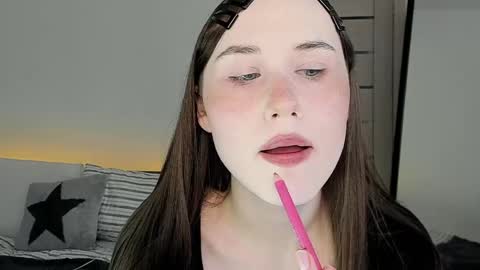 stella_sunny online show from May 2026 04:34:01 PM