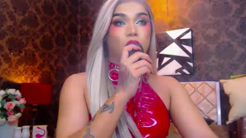 CALL ME STELLA online show from December 2024 01:22:02 PM