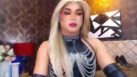 CALL ME STELLA online show from February 2025 10:07:02 AM