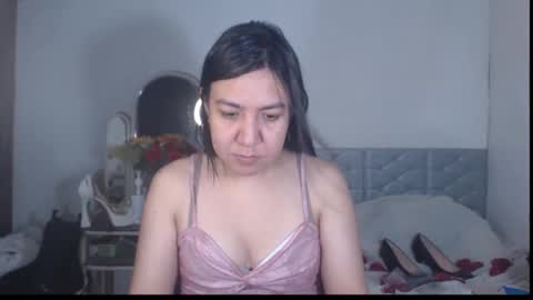 Stella online show from September 2025 07:28:01 PM