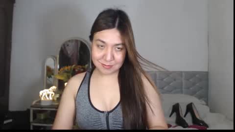 Stella online show from December 2025 08:46:01 PM