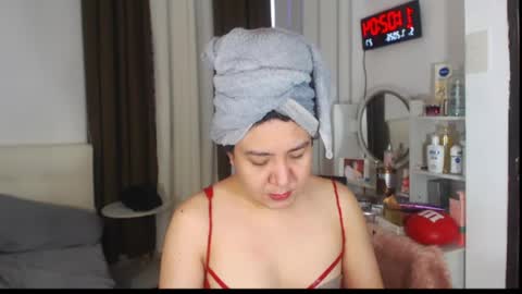 Snapshot of stellahugets chatting on July 2026 03:02:02 AM Stella online show from July 2026 03:02:02 AM