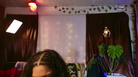 stellart_ online show from April 2026 03:23:01 AM