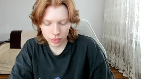 Snapshot of stellaswen chatting on April 2026 11:08:02 AM S T E L L A online show from April 2026 11:08:02 AM