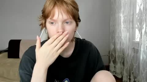 Snapshot of stellaswen chatting on May 2026 10:46:01 AM S T E L L A online show from May 2026 10:46:01 AM