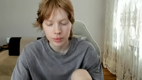 Snapshot of stellaswen chatting on June 2026 11:05:01 AM S T E L L A online show from June 2026 11:05:01 AM