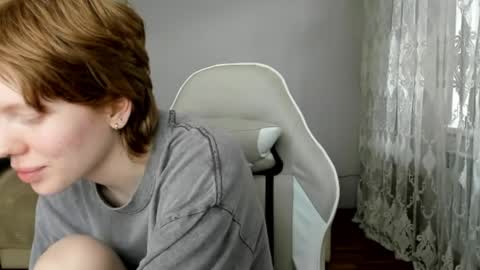 Snapshot of stellaswen chatting on June 2026 12:00:02 PM S T E L L A online show from June 2026 12:00:02 PM