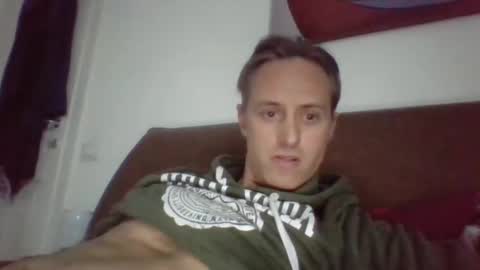 sten015 online show from December 2024 03:06:01 PM