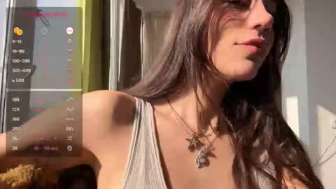 michelle and max  online show from November 2025 10:04:02 AM