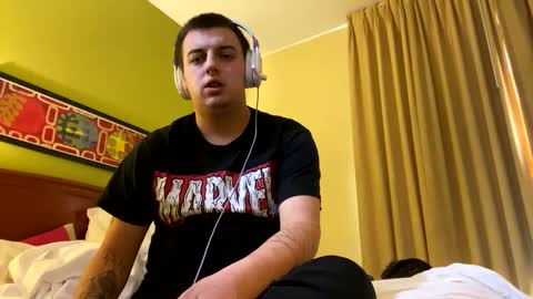 Snapshot of stepbro18 chatting on February 2025 09:26:02 PM Honestly Im a slut I have a high sex drive and I love talking to people off this platform  online show from February 2025 09:26:02 PM