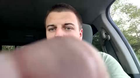 Snapshot of stepbro18 chatting on October 2025 10:29:01 PM Honestly Im a slut I have a high sex drive and I love talking to people off this platform  online show from October 2025 10:29:01 PM