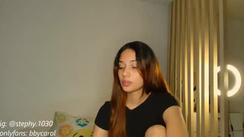 stephany online show from September 2025 03:52:01 AM