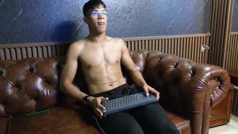 Stephan online show from March 2026 02:04:02 AM