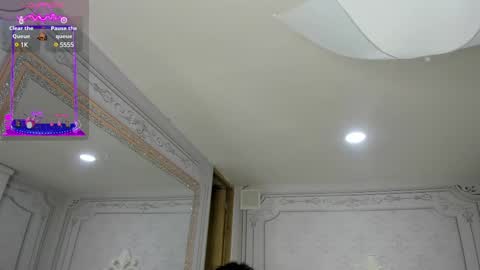         online show from February 2025 02:56:01 AM