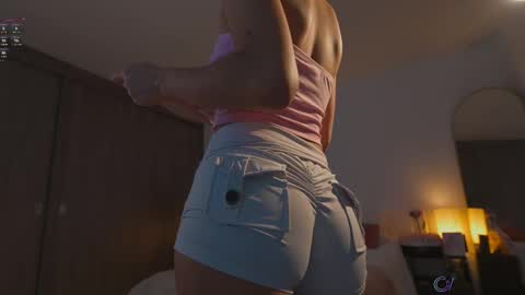 Snapshot of stephania_let chatting on February 2026 02:39:02 PM stephania_let online show from February 2026 02:39:02 PM