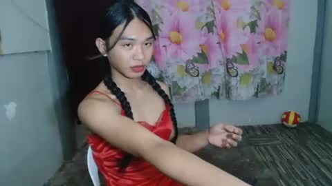 stephanie_zee online show from June 2026 02:33:02 PM