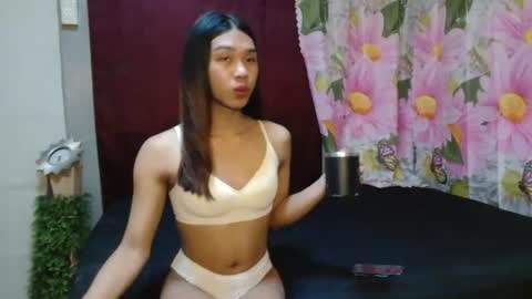 stephanie_zee online show from June 2026 11:26:02 AM