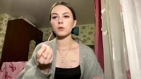 Snapshot of stephaniflicek chatting on March 2026 03:18:01 PM Stephani online show from March 2026 03:18:01 PM