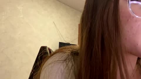 Stephani online show from April 2026 03:13:01 PM