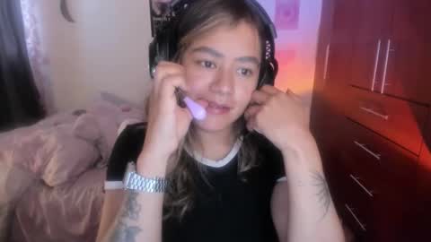 Stephanie  online show from March 2026 10:38:01 PM