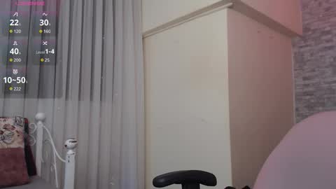 stephany_rodriguez_ online show from October 2025 11:55:02 AM