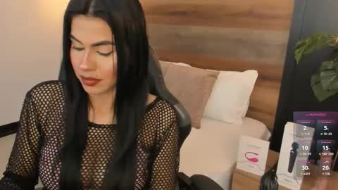 S T E P H A N Y A online show from November 2025 07:14:01 PM