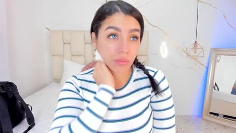 Snapshot of stephanysc chatting on January 2025 09:55:02 PM Stefanny online show from January 2025 09:55:02 PM