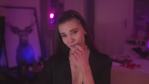 stephie0404 online show from December 2024 09:15:02 PM