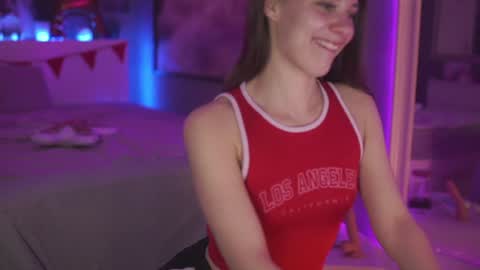 stephie0404 online show from December 2024 08:36:01 PM