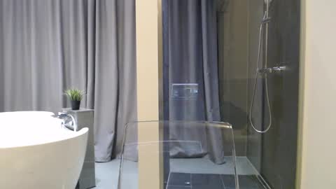 StepMommy19 online show from January 2025 09:44:02 PM