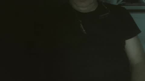 Snapshot of steve093066 chatting on January 2025 09:55:02 PM Steve online show from January 2025 09:55:02 PM