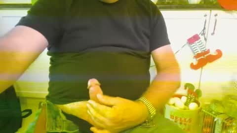 Steve online show from December 2025 07:53:01 PM