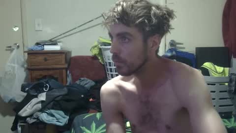 Snapshot of steveaussie chatting on February 2025 06:53:01 PM Australian420 online show from February 2025 06:53:01 PM