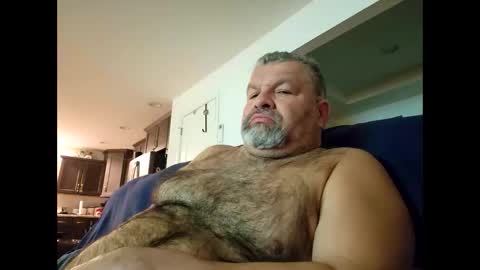 Snapshot of steved6001 chatting on December 2024 01:34:02 AM steved6001 online show from December 2024 01:34:02 AM