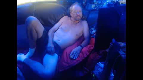 Snapshot of stevemiller0973 chatting on May 2026 09:49:02 AM TheCapt. online show from May 2026 09:49:02 AM