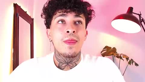 Daniel Steven Navarro online show from April 2026 05:36:01 PM