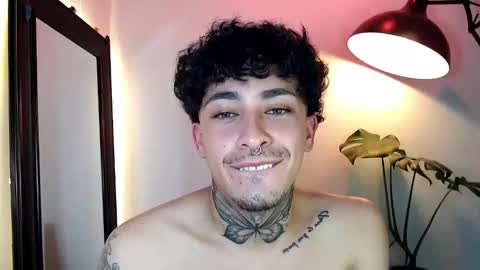 Daniel Steven Navarro online show from April 2026 09:42:01 PM