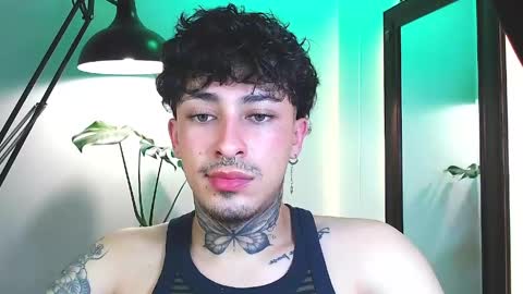 Daniel Steven Navarro online show from April 2026 10:14:02 PM