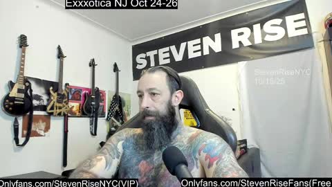 Snapshot of stevenrisenyc chatting on October 2025 01:22:01 PM StevenRiseNYC online show from October 2025 01:22:01 PM
