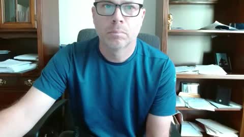 Snapshot of stevepre28 chatting on December 2024 07:54:01 PM stevepre28 online show from December 2024 07:54:01 PM